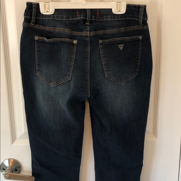 Guess Jeans - Picture 3 of 7